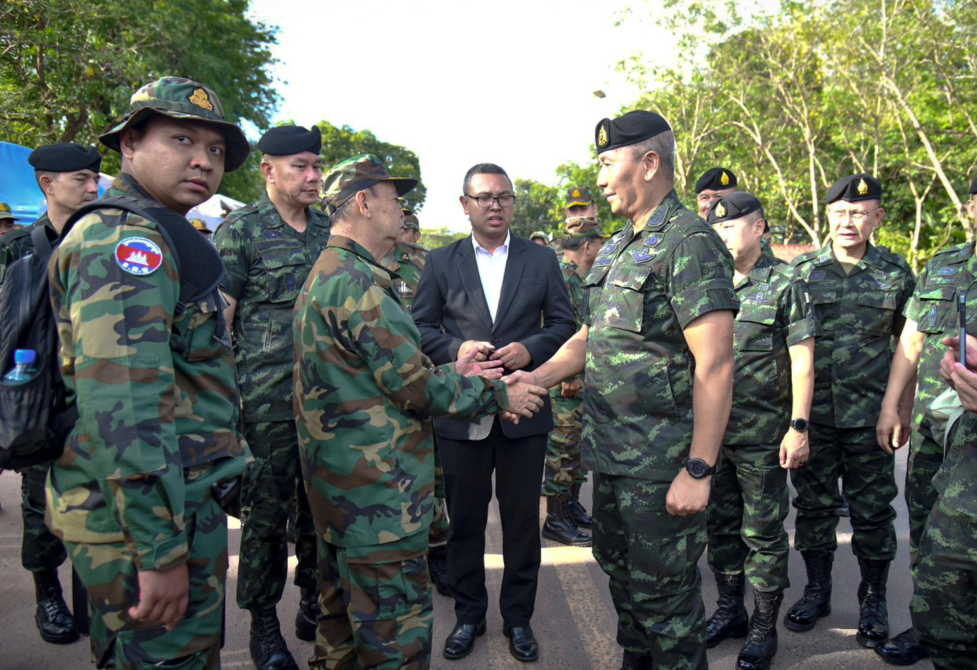 BANGKOK, 29/05/2025.- Los comandantes en jefe de las Fuerzas Armadas de Tailandia y Camboya tienen previsto reunirse este jueves para calmar el conflicto entre ambas naciones tras un intercambio de disparos el miércoles en una zona fronteriza, durante el que falleció un soldado camboyano. EFE/ Royal Thai Army SOLO USO EDITORIAL/SOLO DISPONIBLE PARA ILUSTRAR LA NOTICIA QUE ACOMPAÑA (CRÉDITO OBLIGATORIO)