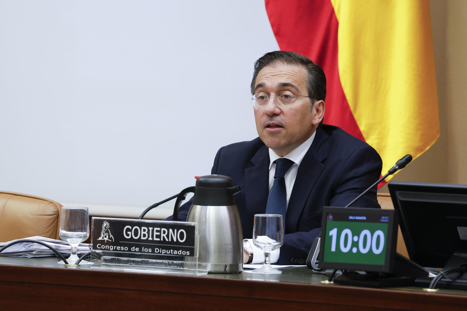 El ministro de Asuntos Exteriores, José Manuel Albares, comparece ante la Comisión de Asuntos Exteriores del Congreso de los Diputados este lunes para presentar las prioridades de la política exterior y de cooperación española y someterse al control de los grupos ante asuntos polémicos como las relaciones con Marruecos, Venezuela o Israel. EFE/ Javier Lizón