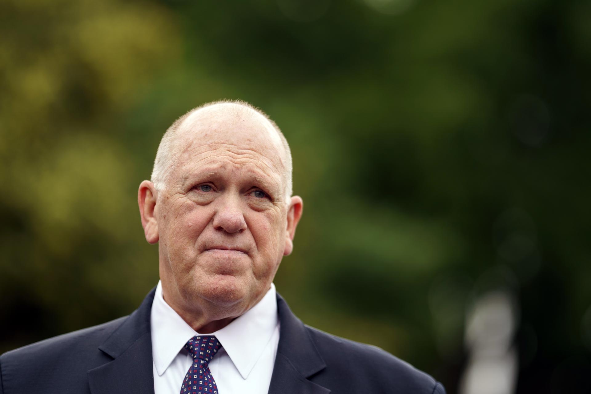 El zar fronterizo de la Casa Blanca, Tom Homan, habla con los medios en la Casa Blanca, Washington, DC, EE.UU., el 29 de mayo de 2025. EFE/WILL OLIVER / POOL POOL