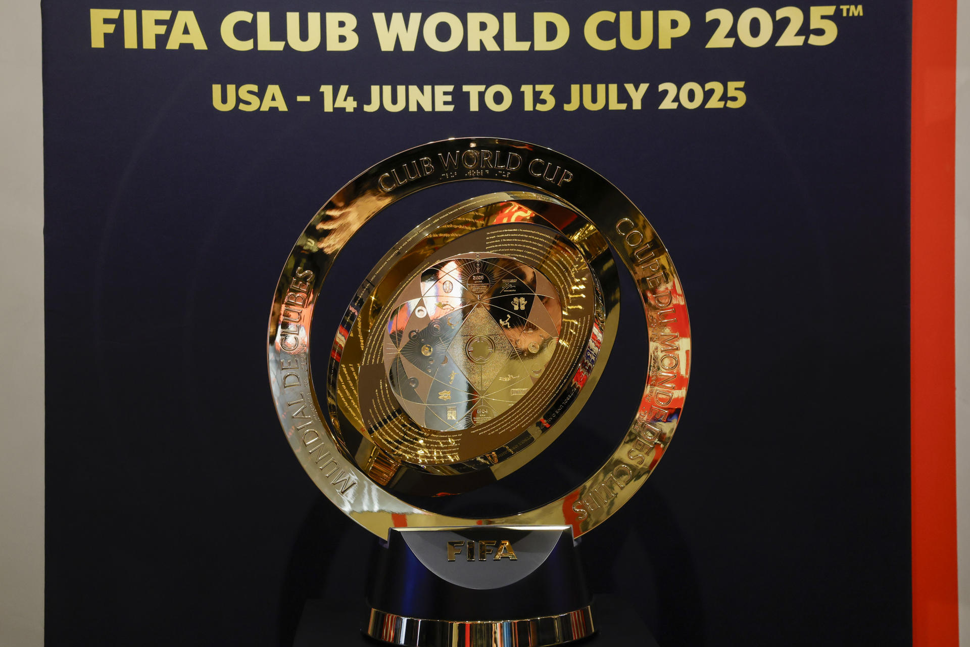 Vista del trofeo del Mundial de Clubes 2025. EFE/Zipi Aragón