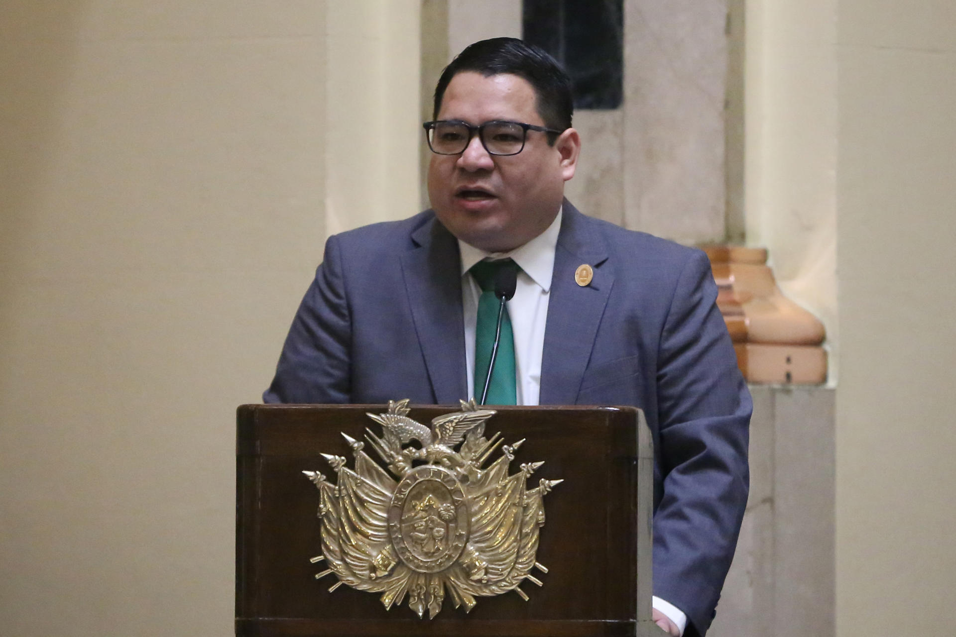 Fotografía de archivo del fiscal general de Bolivia, Roger Mariaca, durante una rueda de prensa, en La Paz (Bolivia). EFE/Luis Gandarillas