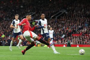 El brasileño Casemiro, del Manchester United, durante un partido contra el Tottenham. EFE/EPA/ADAM VAUGHAN EDITORIAL USE ONLY. No use with unauthorized audio, video, data, fixture lists, club/league logos or 'live' services. Online in-match use limited to 120 images, no video emulation. No use in betting, games or single club/league/player publications.