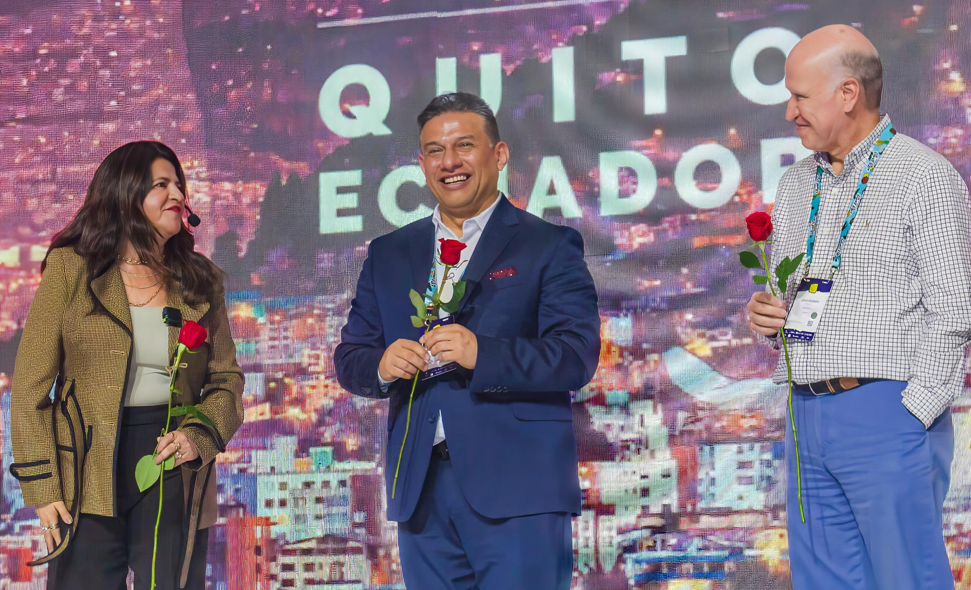 Fotografía cedida por Quito Turismo de la concejal del municipio de Quito, Analia Ledesma (i); el gerente general de la Empresa Pública Metropolitana de Gestión del Destino Turístico (Quito Turismo), Etzon Romo (c), y el director ejecutivo de Mytourec, José Rubén Proaño, durante su participación en el encuentro 'Convening Latam PMCA 2025', en Bogotá (Colombia). EFE/ Quito Turismo