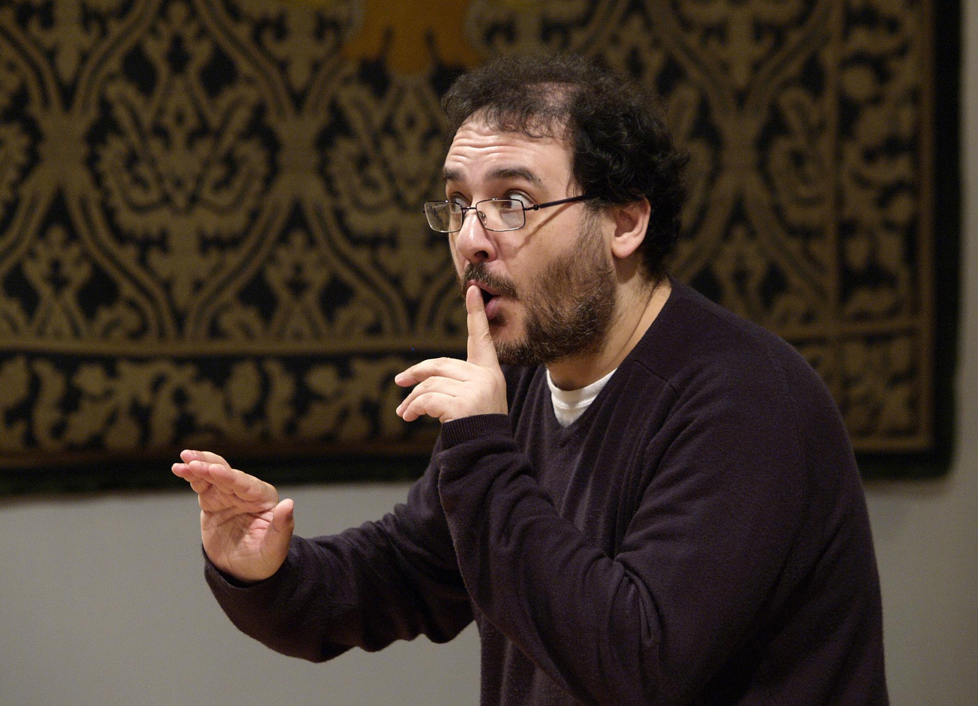 El músico italiano Rinaldo Alessandrini. EFE/SANTIAGO TORRALBA