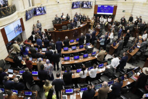 Vista general este martes, 13 de mayo, de una sesión plenaria del Senado de Colombia, en la sede del Congreso, en Bogotá (Colombia). EFE/Carlos Ortega
