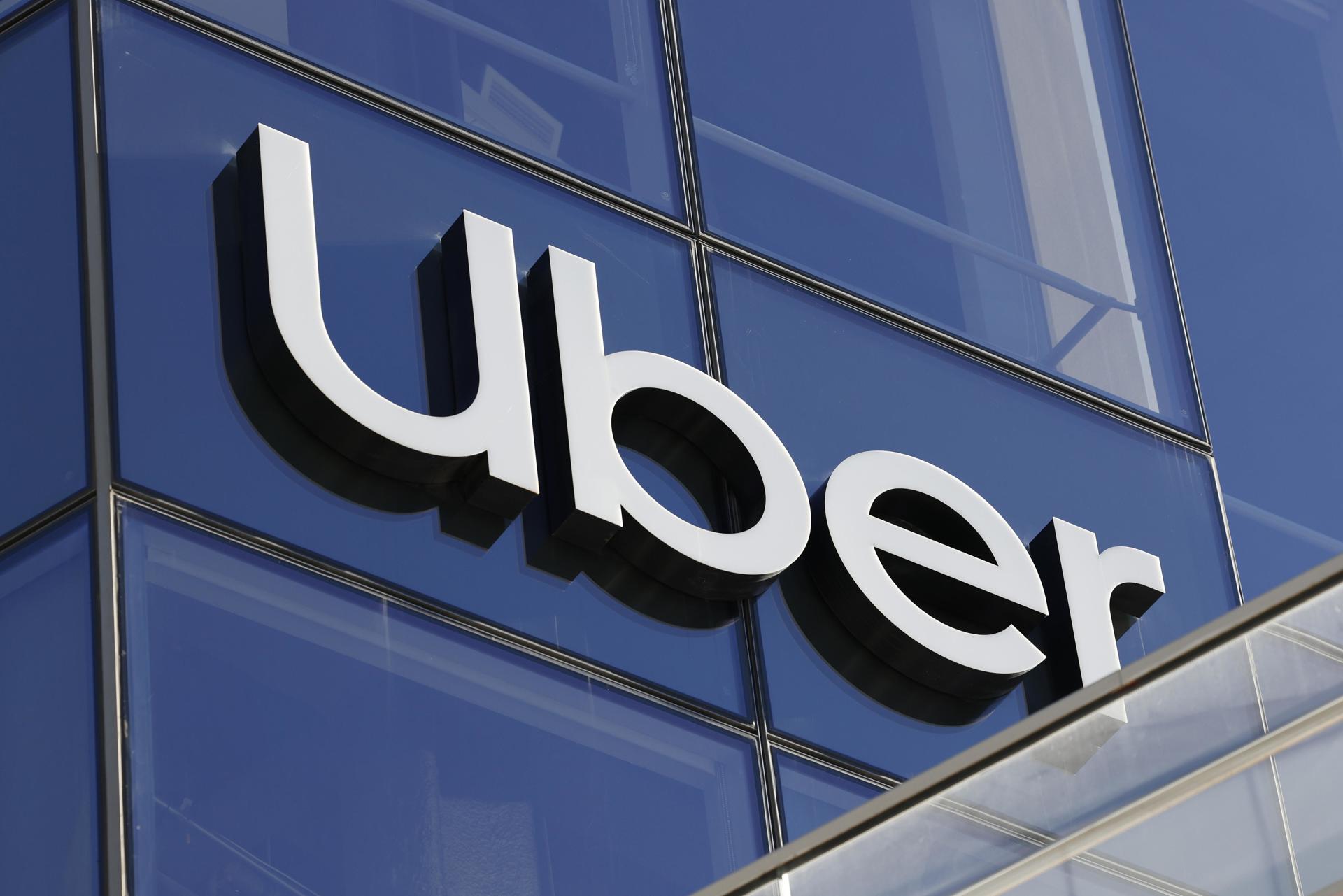 Una foto de archivo que muestra el logro de Uber. EFE/EPA/JOHN G. MABANGLO