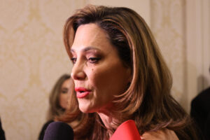 Fotografía de archivo de la congresista María Elvira Salazar. EFE/ Octavio Guzmán