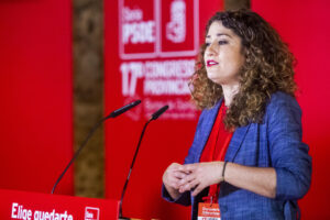 Imagen de archivo de la secretaria de Política Económica y Transformación Digital del PSOE, Enma López. EFE/ Wifredo García