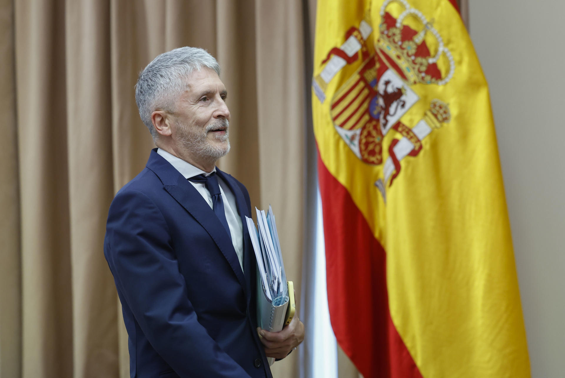 El ministro del Interior, Fernando Grande-Marlaska, comparece en la Comisión Mixta de Seguridad Nacional del Congreso este lunes, en Madrid. EFE/ Mariscal