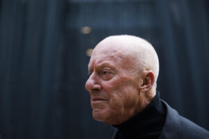 Imagen de archivo del arquitecto Norman Foster. EFE/David Fernández
