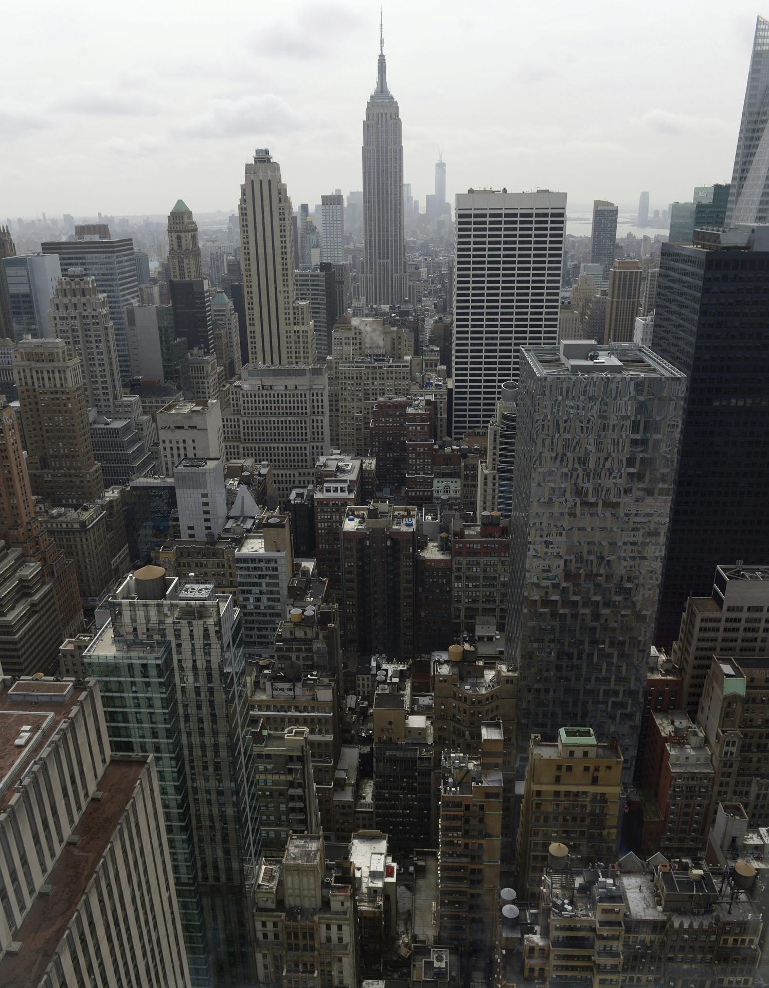Fotografía de archivo fechada el 11 de marzo de 2013 que muestra una zona de la ciudad de Nueva York (EE.UU.). EPA/JUSTIN LANE/