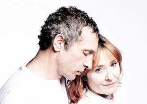 Imagen de Nathalie Poza y Pablo Derqui, protagonistas de la adaptación de 'Un tranvía llamado deseo' que se estrenará en el madrileño Teatro Español el próximo 12 de junio. EFE. IMAGEN CEDIDA POR EL TEATRO ESPAÑOL
