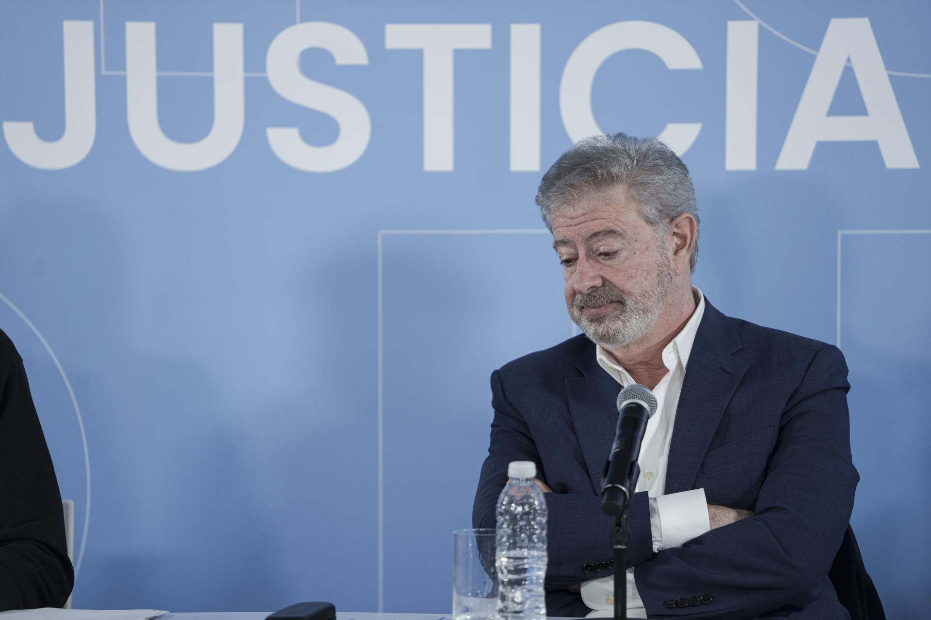 El abogado de Cristina Fernández, Carlos Beraldi, participa en la reunión del Partido Justicialista este sábado, en Buenos Aires (Argentina). EFE/ Pablo Barrera

