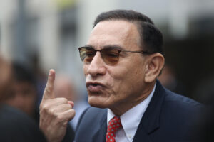 Foto de archivo del expresidente peruano Martín Vizcarra. EFE/ Paolo Aguilar