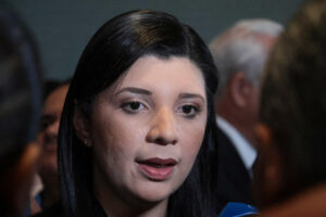 Fotografía de archivo de la ministra de Trabajo y Desarrollo Laboral de Panamá, Jackeline Muñoz, en Ciudad de Panamá (Panamá). EFE/Gabriel Rodríguez