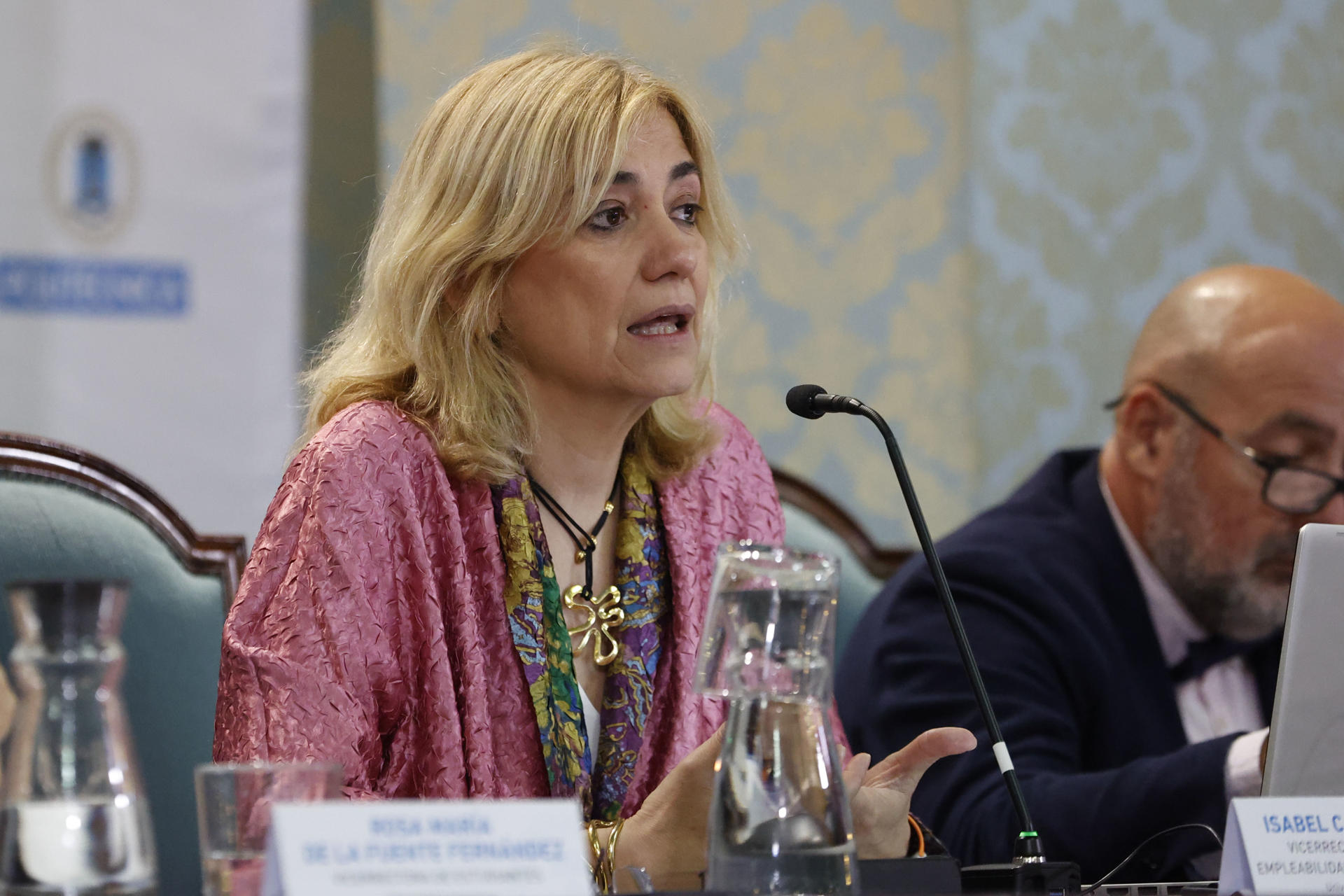 La vicerrectora de Estudiantes de la Universidad Politécnica de MAdrid (UPM), Isabel Carrillo, durante la rueda de prensa en la que ha dado a conocer los resultados de la Prueba de Acceso a la Universidad (PAU), este viernes. El 95,5 % de los estudiantes madrileños ha aprobado la nueva PAU. EFE/Mario Morón
