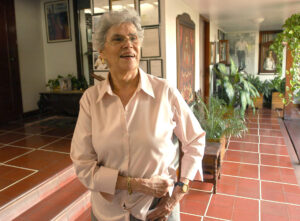 Fotografía de archivo de la expresidenta de Nicaragua Violeta Barrios de Chamorr durante una entrevista con EFE en Managua (Nicaragua). EFE/Mario Lopez/ARCHIVO