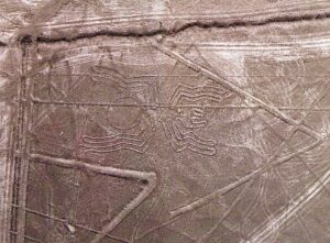 Fotografía de archivo de una vista aérea de un sector de la reserva arqueológica de las Líneas y Geoglifos de Nazca, en Perú. EFE