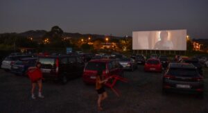 El Autocine de Getxo proyecta el clásico "Tiburón", de Steven Spielberg. EFE/Archivo/Miguel Toña
