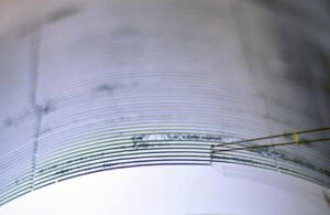 Fotografía de archivo de un sismógrafo. EFE/Ulises Rodríguez