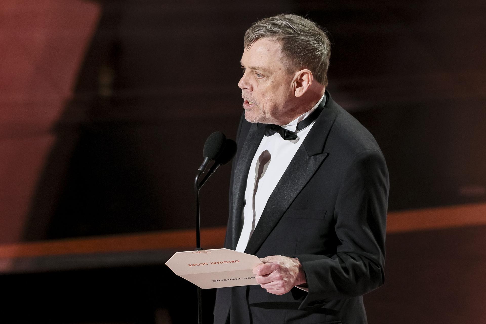 Fotografía de archivo de Mark Hamill, en la 97.ª ceremonia anual de los Premios Oscar en el Dolby Theatre del barrio de Hollywood de Los Ángeles, California, EE. UU., el 2 de marzo de 2025. EFE/EPA/ALLISON DINNER