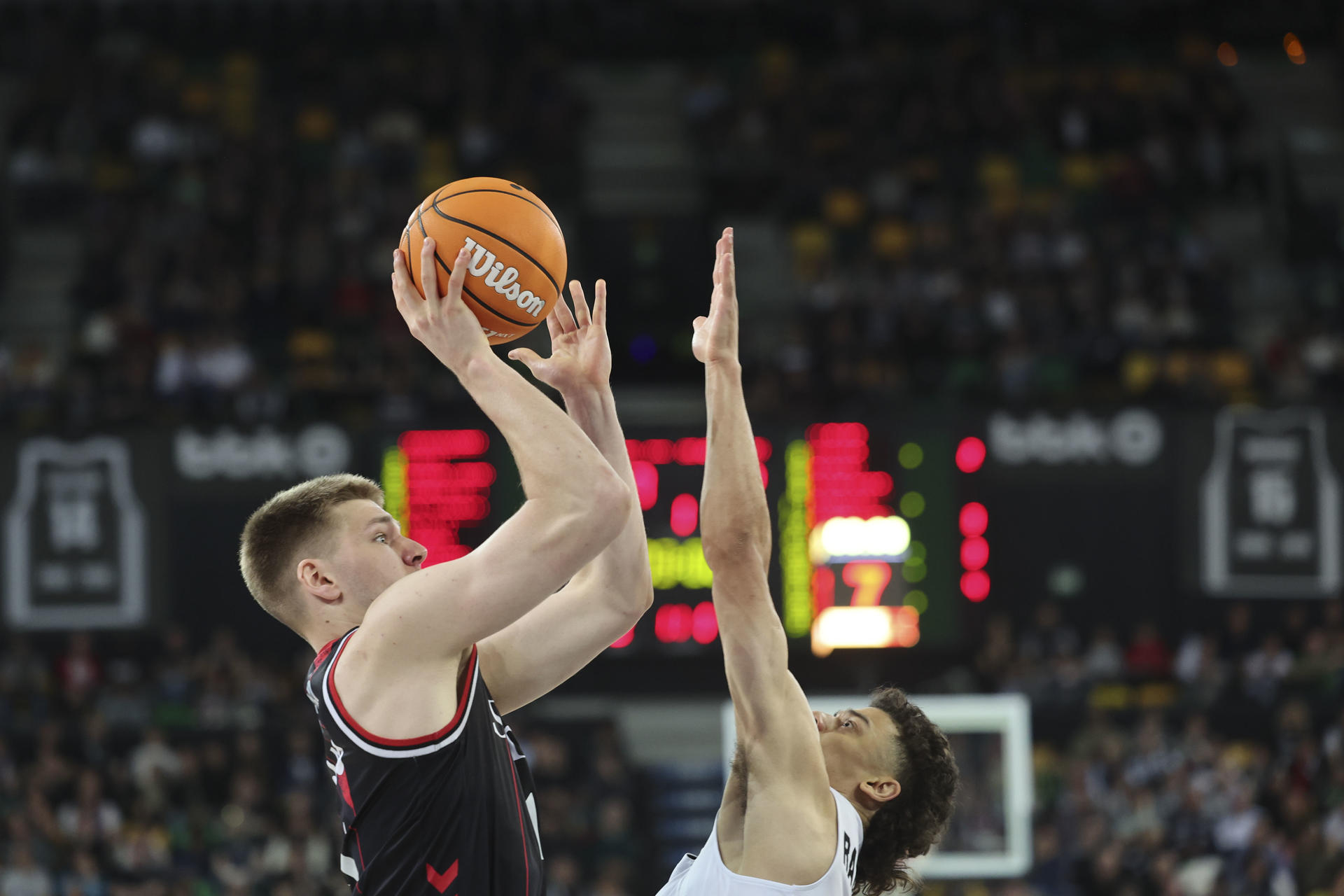 El ala pívot belga del Bilbao Basket, Thijs de Ridder en el Bilbao Arena en foto de archivo de Luis Tejido. EFE