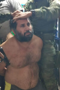 Fotografía tomada de la red social X de la cuenta oficial del Ejercito de Ecuador @EjercitoECU del narcotraficante José Adolfo Macías Villamar 'Fito' este miércoles, durante su captura. EFE/ @ejercitoecu