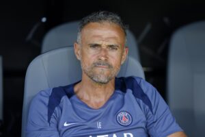 Fotografía de archivo de Luis Enrique, entrenador del Paris Saint-Germain, durante el partido del pasado 16 de junio contra el Atlético Madrid por el Mundial de Clubes. EFE/CAROLINE BREHMAN
