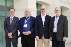 Los cuatro premios Nobel que forman parte por primera vez del jurado de los Premios Rei Jaume I, Guido Imbens (i), Economía 2021; Duncan Haldane (2i), Física 2016; Douglas Diamond (2d), Economía 2022; y Charles Rice, Medicina 2020, este lunes en Valencia durante la jornada previa al fallo de los jurados de las siete categorías de los galardones, en los que hay otros 16 Nobel. EFE/ Ana Escobar