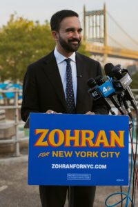 Fotografía cedida por la campaña del candidato a la alcaldía de Nueva York Zohran Mamdani en Nueva York (Estados Unidos). EFE/ Equipo de Campaña Zohran Mamadani
