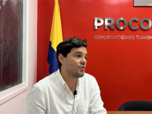 Luis Alejandro Dávila, vicepresidente de Turismo de ProColombia, confía en hacerse con los dos premios a los que el país está nominado en Cannes Lions, los galardones franceses a la creatividad que se celebran esta semana, con dos campañas centradas en la biodiversidad y la migración animal. EFE/ Isabel Rodríguez