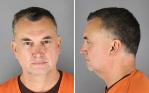 Foto distribuida por la Oficina del Sheriff del Condado de Hennepin que muestra al sospechoso Vance Boelter en la cárcel del Condado de Hennepin en Mineápolis  (EE.UU.). EFE/EPA/HANDOUT / HENNEPIN COUNTY SHERIFF'S OFFICE HANDOUT Editorial Use OnlyHANDOUT EDITORIAL USE ONLY/NO SALES