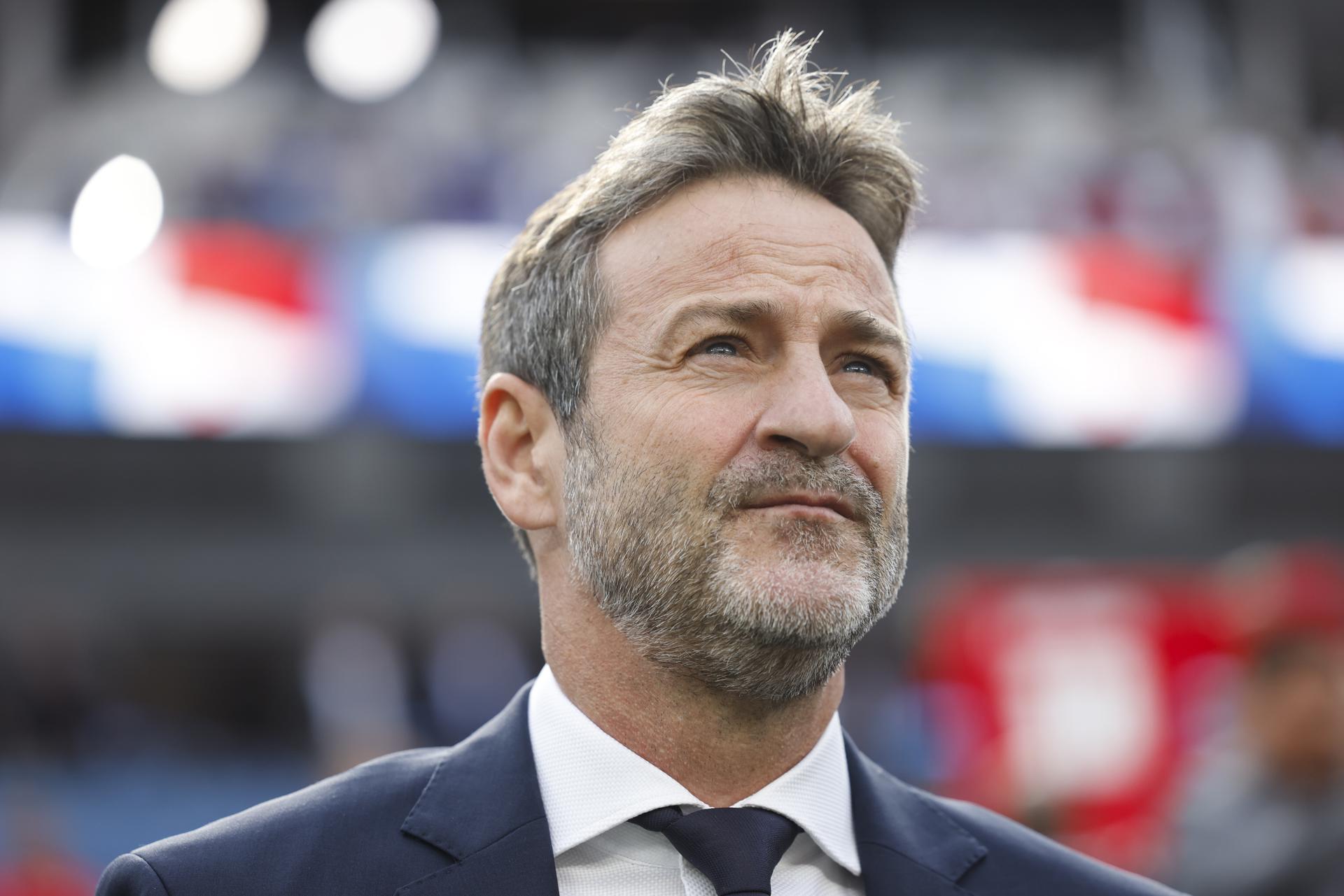 Fotografía de archivo del seleccionador de fútbol de Panamá, Thomas Christiansen, quien este martes afirmó que tiene un plan de "largo plazo" que le obliga a preservar la condición física de figuras como Adalerto Carrasquilla para afrontar con toda la plantilla las eliminatorias del Mundial 2026 y la Copa Oro. EFE/EPA/CAROLINE BREHMAN