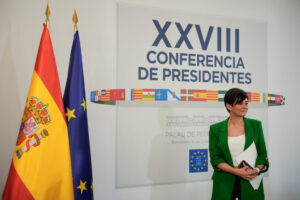 La ministra de Vivienda, Isabel Rodríguez, durante su asistencia a la XXVIII Conferencia de Presidentes, celebrada en el Palau de Pedralbes de Barcelona. EFE/ Alejandro García
