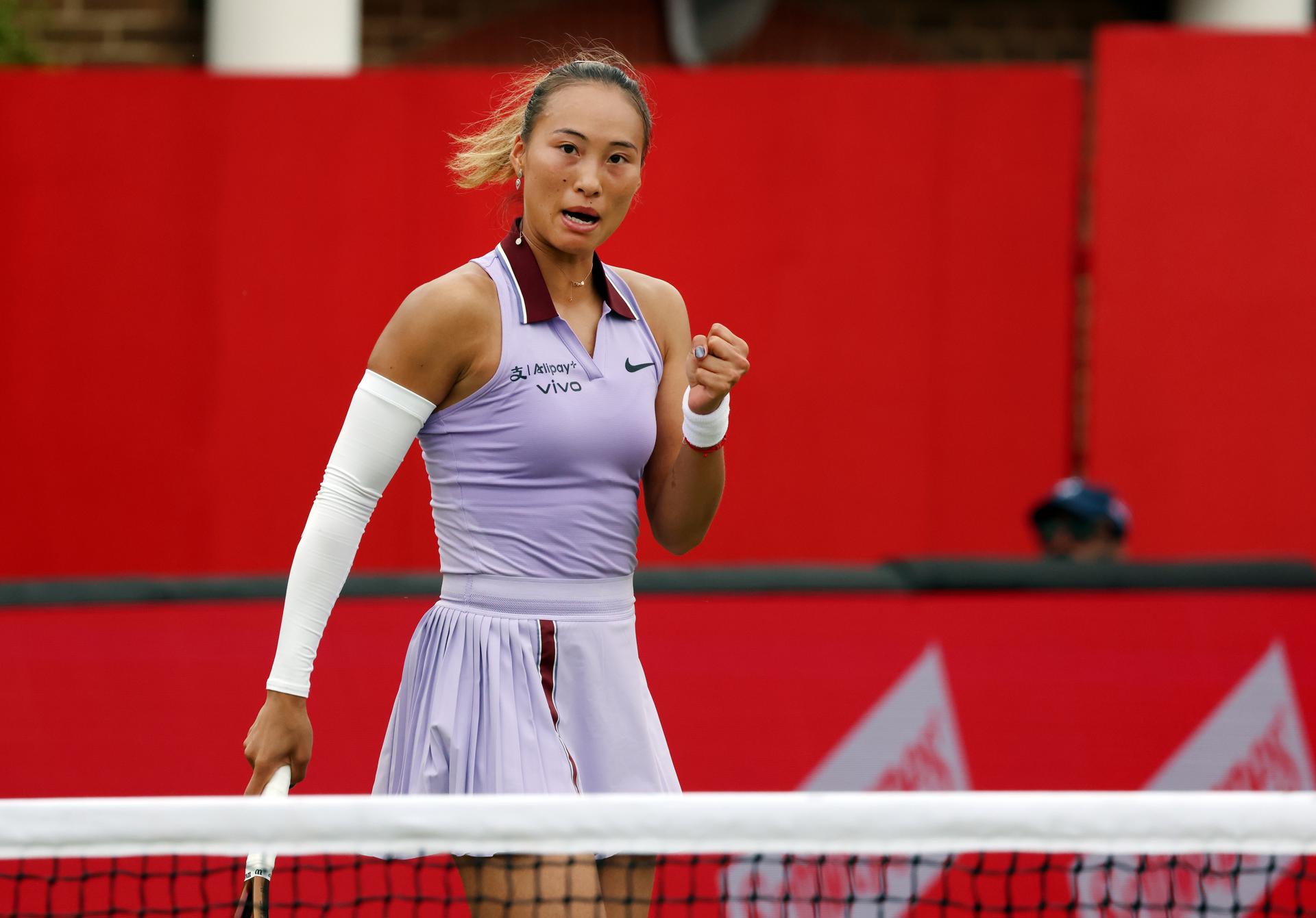 Qinwen Zheng celebra su victoria. EFE/EPA/ANDY RAIN