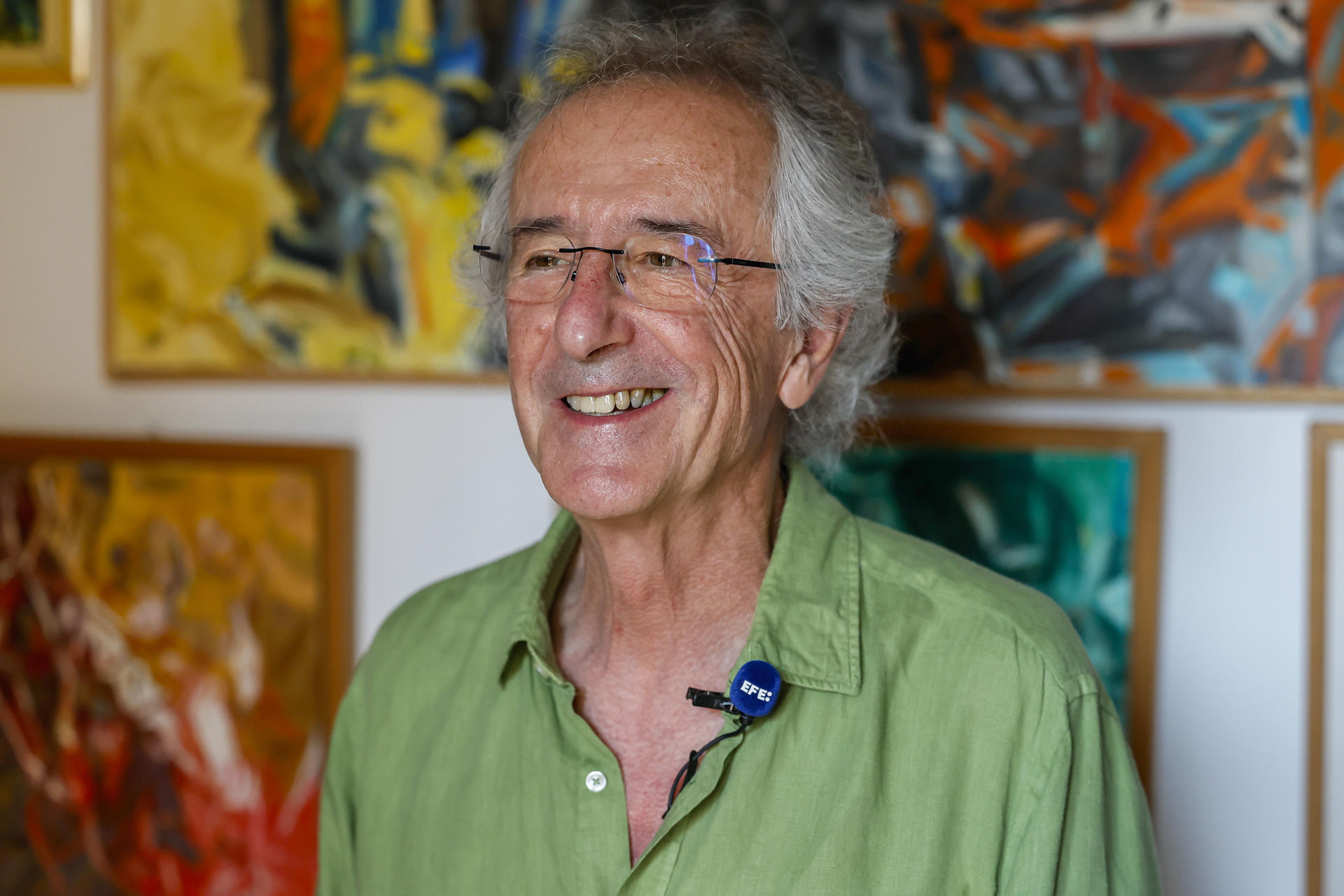 El pintor Miguel Pérez Aguilera (Linares, Jaén, 1915-Sevilla 2004) viajó a París en 1948 en busca de la modernidad pictórica y se entrevistó con Henri Matisse, quien le contó que durante su estancia en Sevilla, entre 1910 y 1911, le robaron dos cuadros en la ciudad, lo que ha originado una cierta leyenda. EFE/José Manuel Vidal