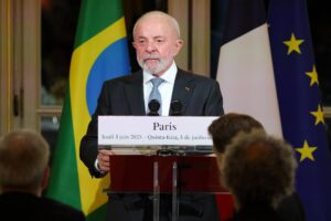 Fotografía de archivo del presidente de Brasil, Luiz Inácio Lula da Silva. EFE/EPA/LUDOVIC MARIN / POOL MAXPPP OUT