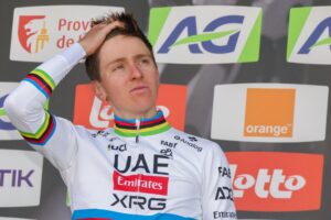 El esloveno Tadej Pogacar (UAE Team Emirates) en foto de archivo de OLIVIER MATTHYS. EFE/EPA/