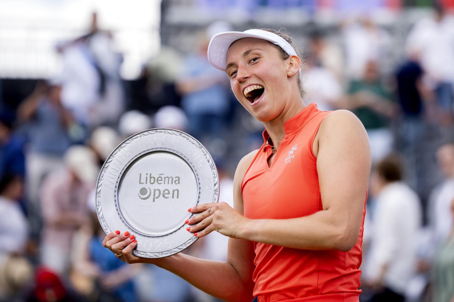 La belga Elise Mertens, tercera cabeza de serie, en la final del torneo neerlandés de Bolduque. EFE/EPA/Sander Koning
