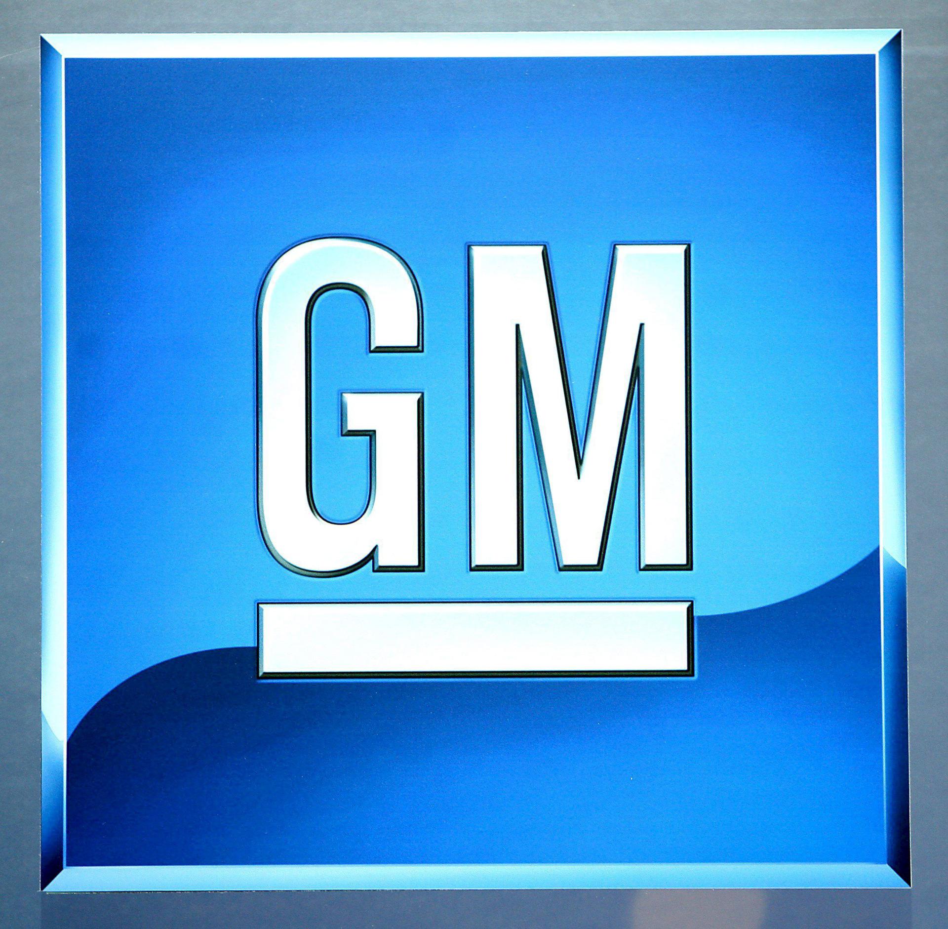 Foto de archivo de un logo de General Motors. EFE/Andy Rain