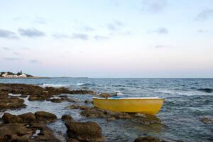 Un total de 161 inmigrantes han sido rescatados o detenidos en tierra a lo largo de este viernes, después de llegar a bordo de ocho pateras a Formentera o al sur de Mallorca. EFE/ David Arquimbau Sinstes