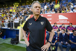 Joaquín Caparrós, nuevo 'Presidente de Honor" del Sevilla FC en foto de archivo de Andreu Esteban. EFE