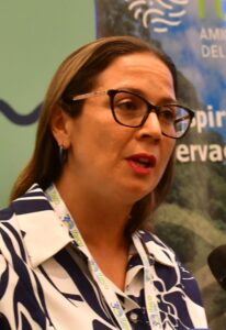 La costarricense Alejandra Villalobos, una de las cuatro embajadoras del Congreso 'One Ocean' que reunirá del 3 al 6 de junio a más de 2.000 participantes de 110 países, en una fotografía facilitada por la Fundación Amigos de la Isla del Coco, que ésta dirige. EFE
