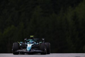 El piloto español Aston Martin Fernando Alonso en Spielberg, Austria. EFE/EPA/ANNA SZILAGYI