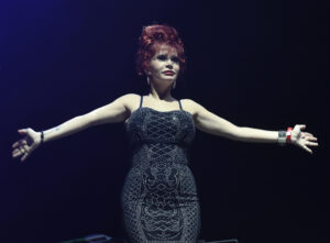 Imagen de archivo de la cantante Yurena durante una actuación en el antiguo WiZink Center, en Madrid. EFE/Víctor Lerena