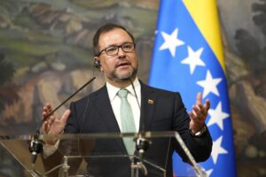 Fotografía de archivo del canciller de Venezuela, Yván Gil Pinto, en Moscú (Rusia). EFE/Alexander Zemlianichenko/Pool