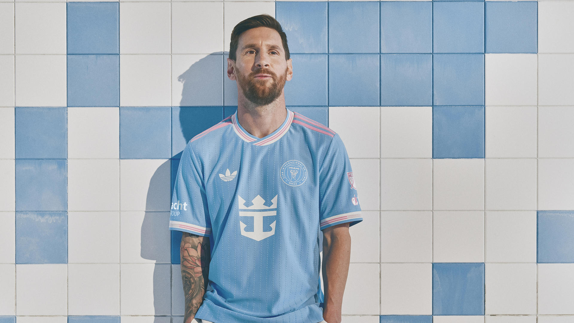 Fotografía cedida por el Inter de Miami de Lionel Messi vistiendo la nueva indumentaria del equipo. EFE/Inter Miami