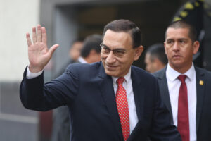 Fotografía de archivo del expresidente peruano Martín Vizcarra. EFE/ Paolo Aguilar
