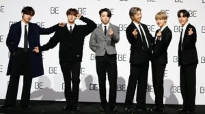 Imagen de los miembros de la banda surcoreana de K-pop 'Bangtan Boys, BTS'. EFE/EPA/KIM HEE-CHUL