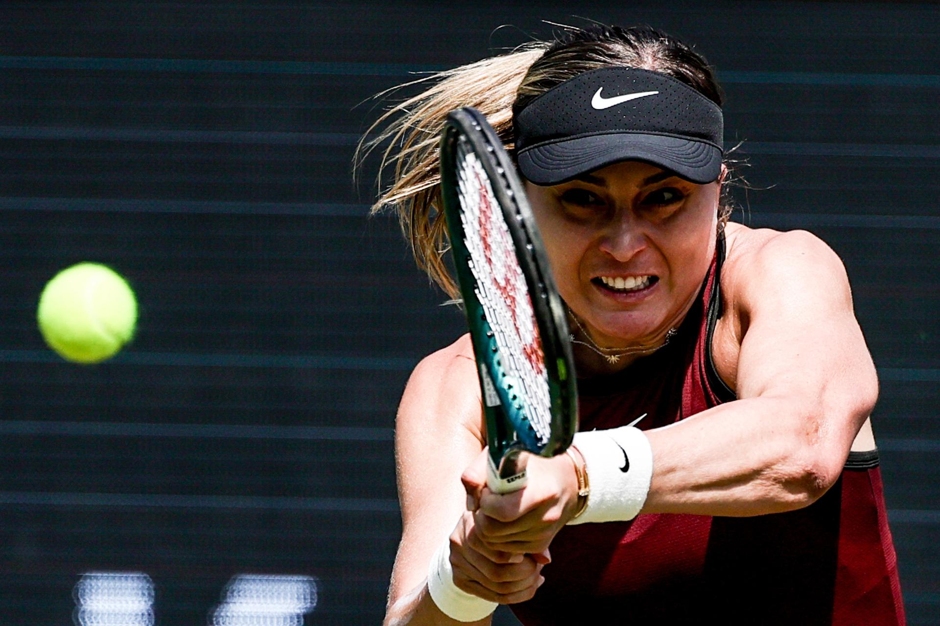 La española Paula Badosa, durante su partido contra la estadounidense Emma Navarro, en el torneo de Berlín. EFE/EPA/Filip Singer